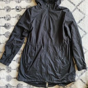 Old Navy active mid-length black jacket, size M